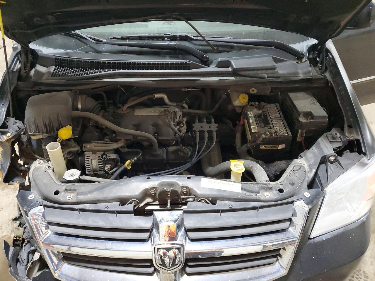 Dodge Caravan Sxt