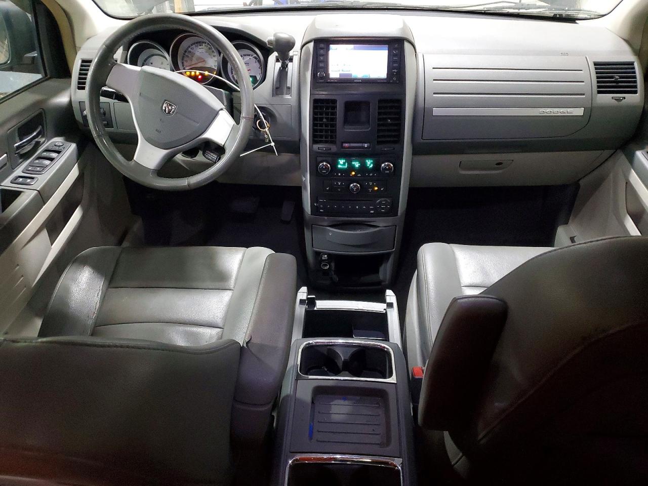 Dodge Caravan Sxt