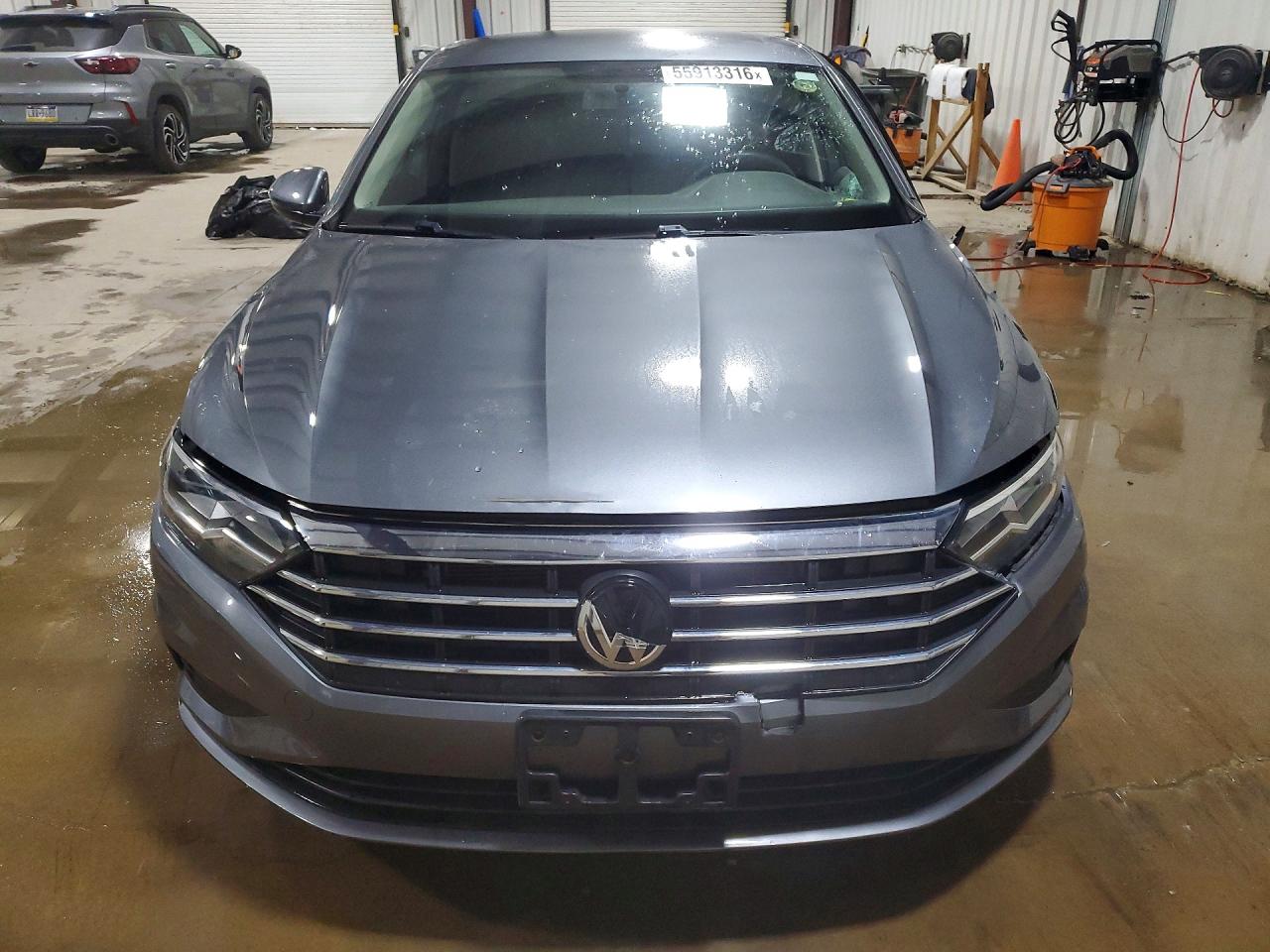 Volkswagen Jetta S