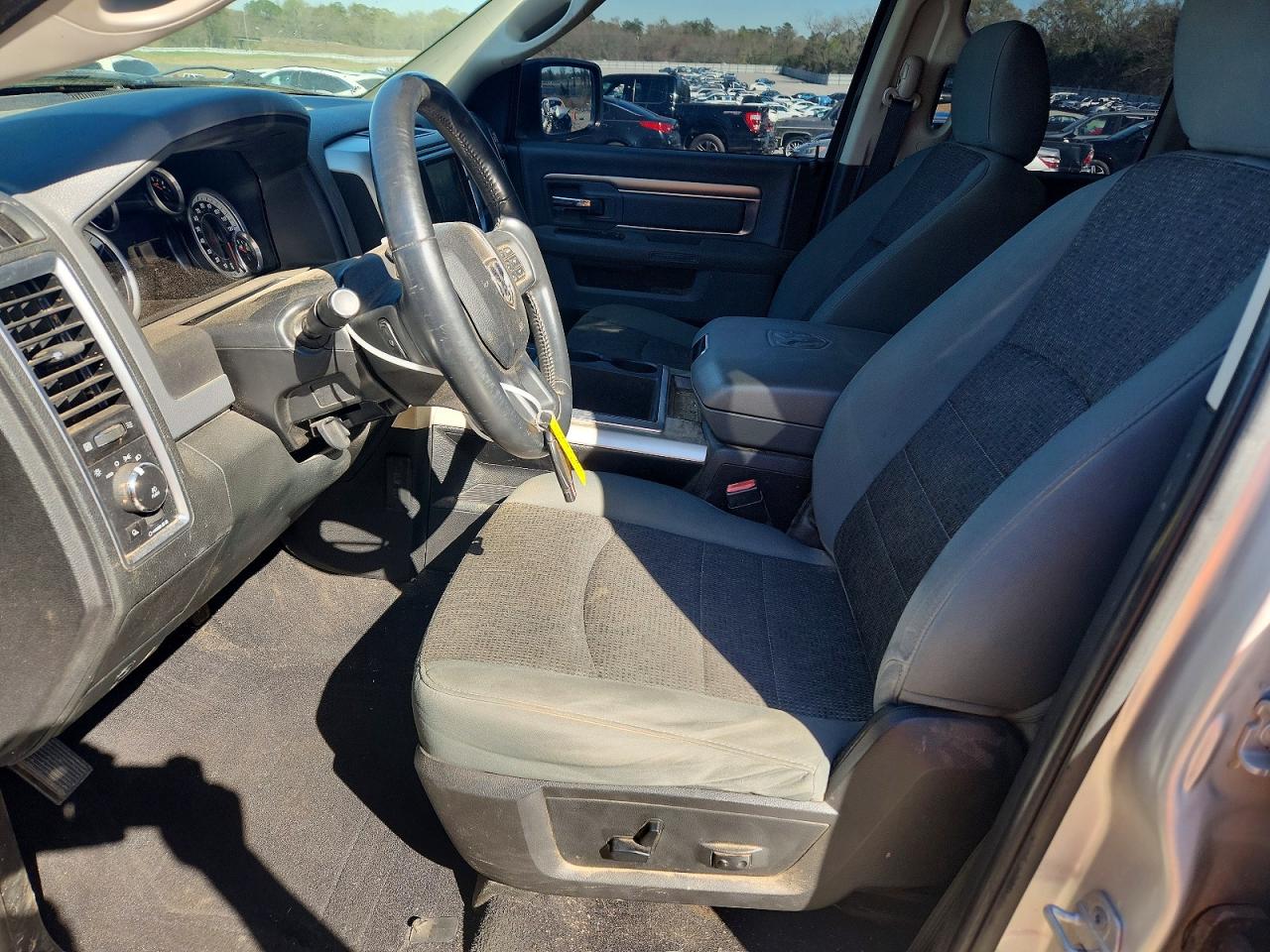 Ram 1500 Slt