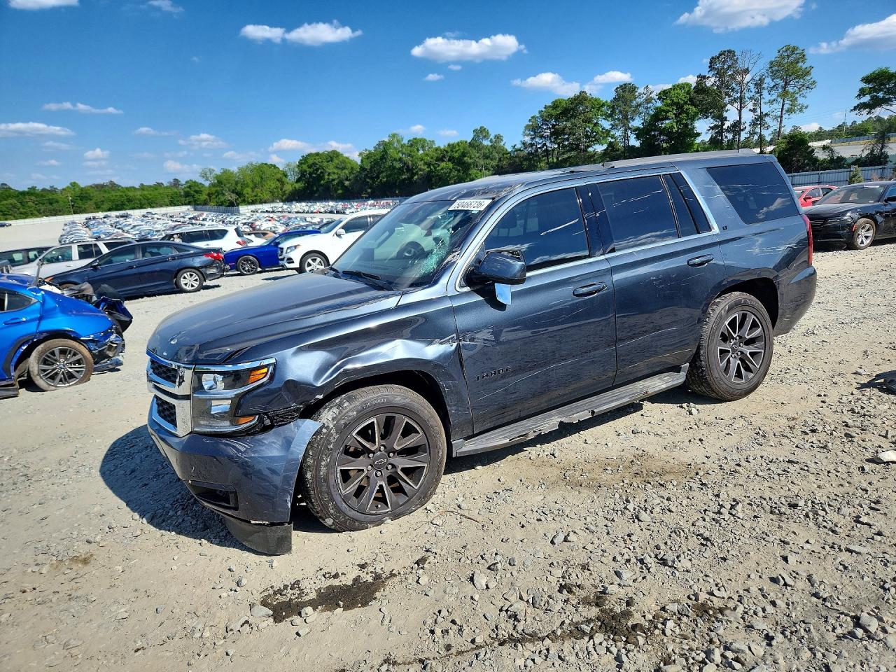 Salvage Chevrolet Tahoe Image