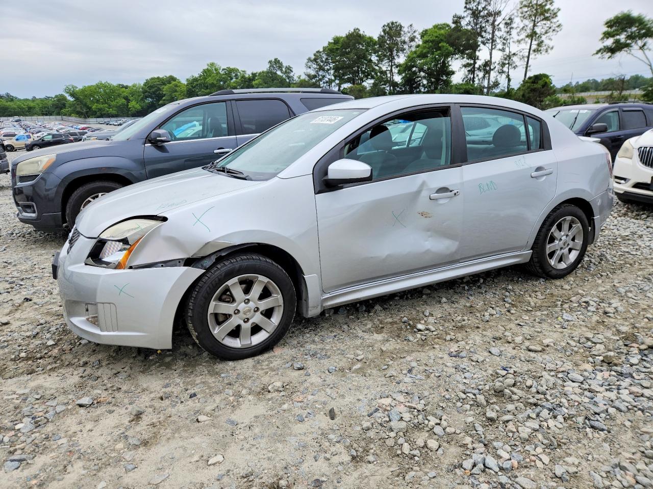 Salvage Nissan Sentra Image