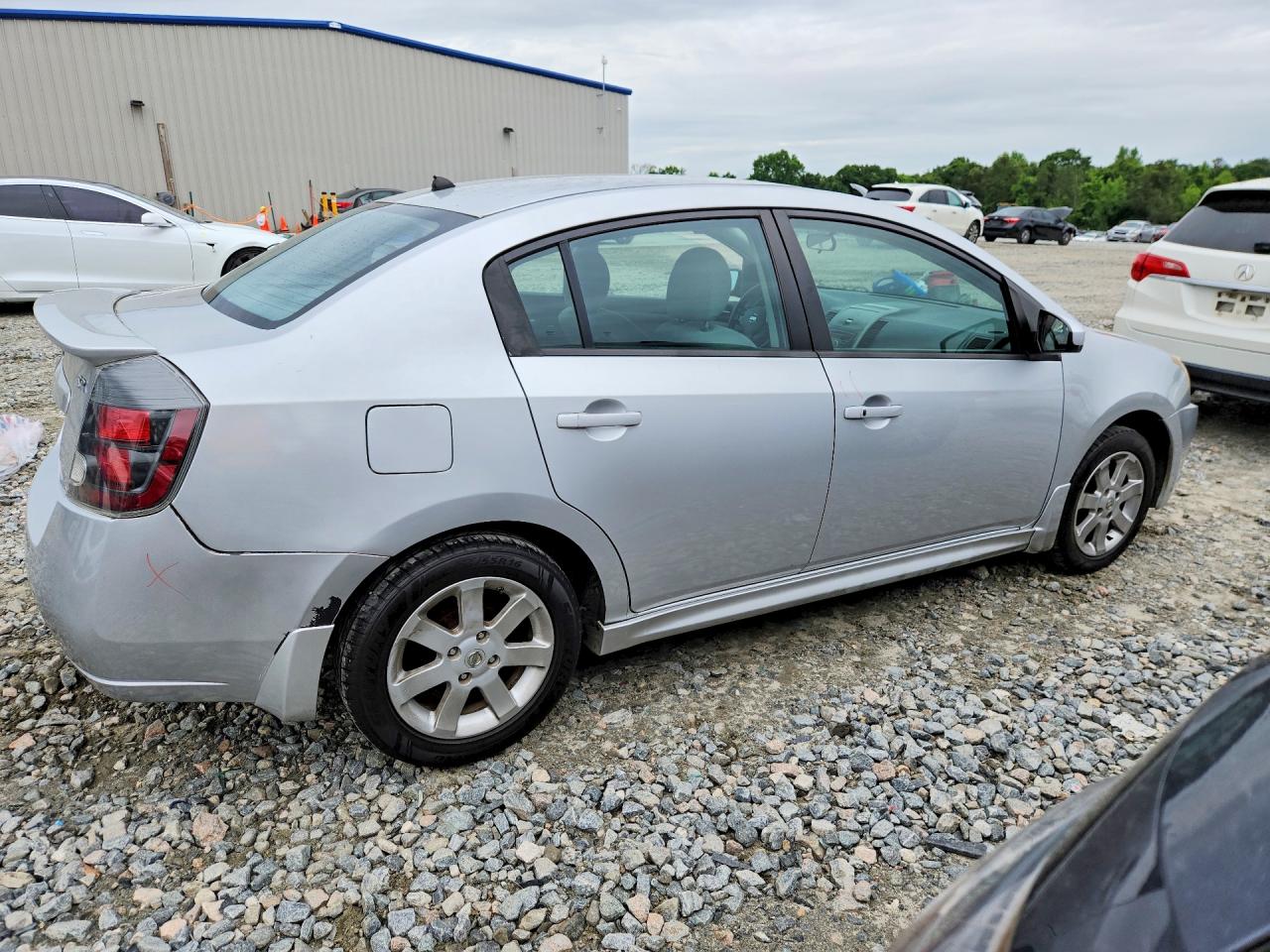 Nissan Sentra 2.0