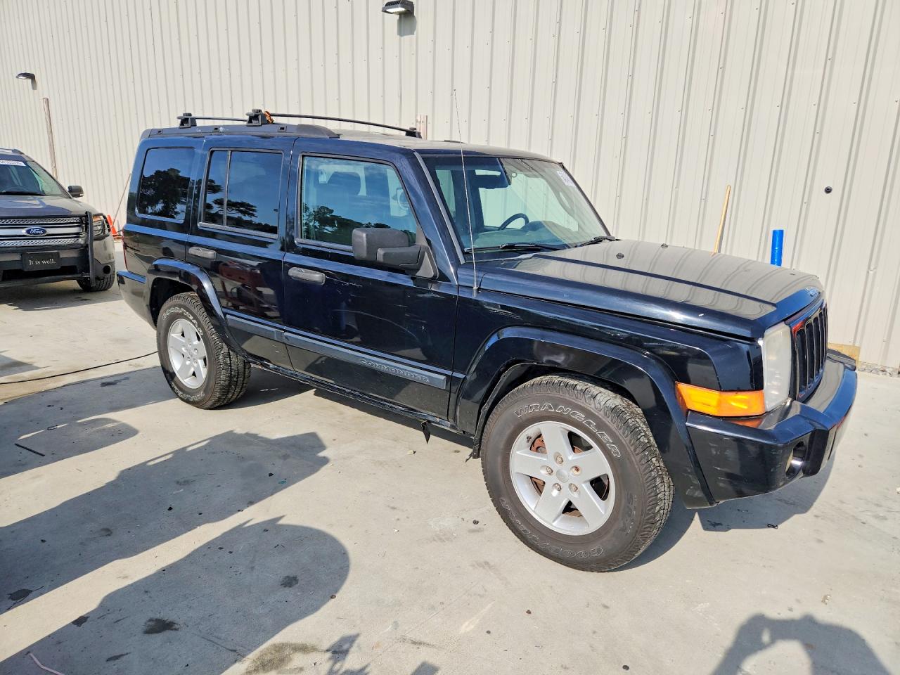 Jeep Commander