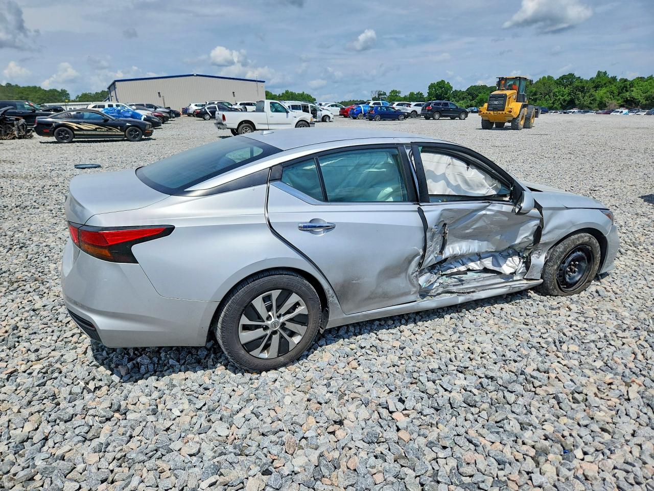 Nissan Altima S
