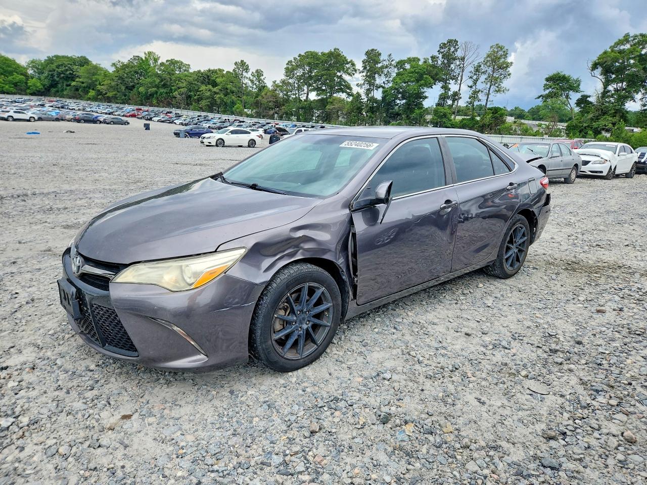 Salvage Toyota Camry Image