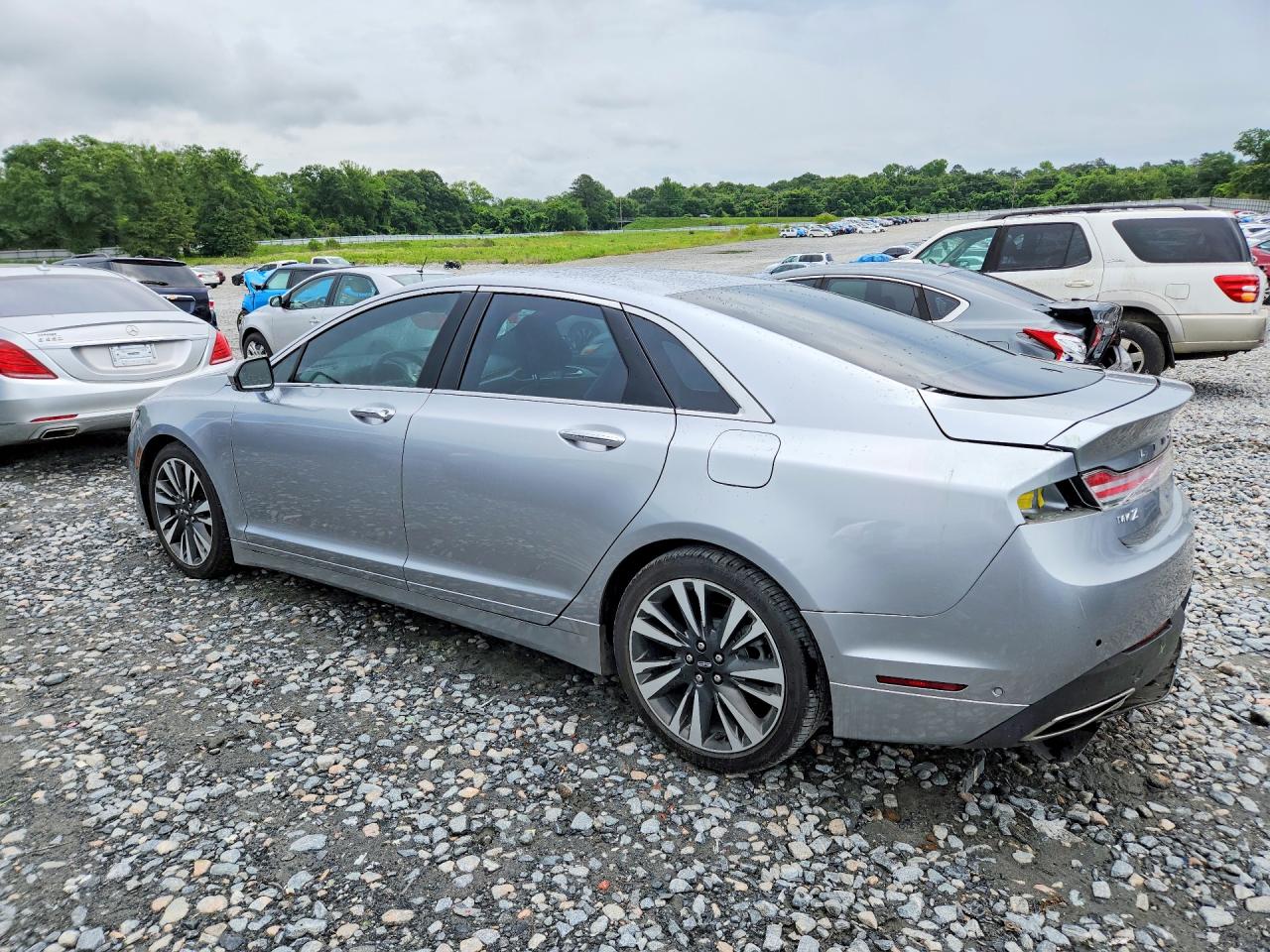 Lincoln MKZ Reserve