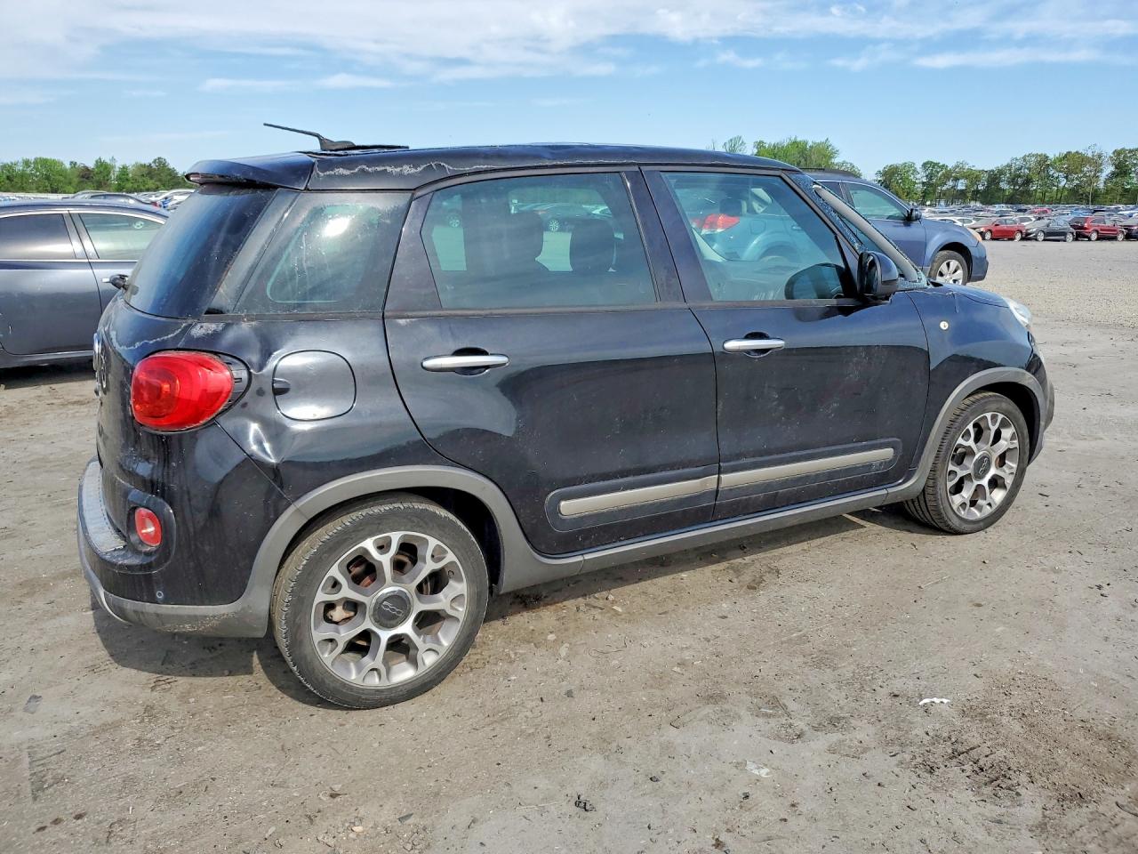 FIAT 500 Trekking