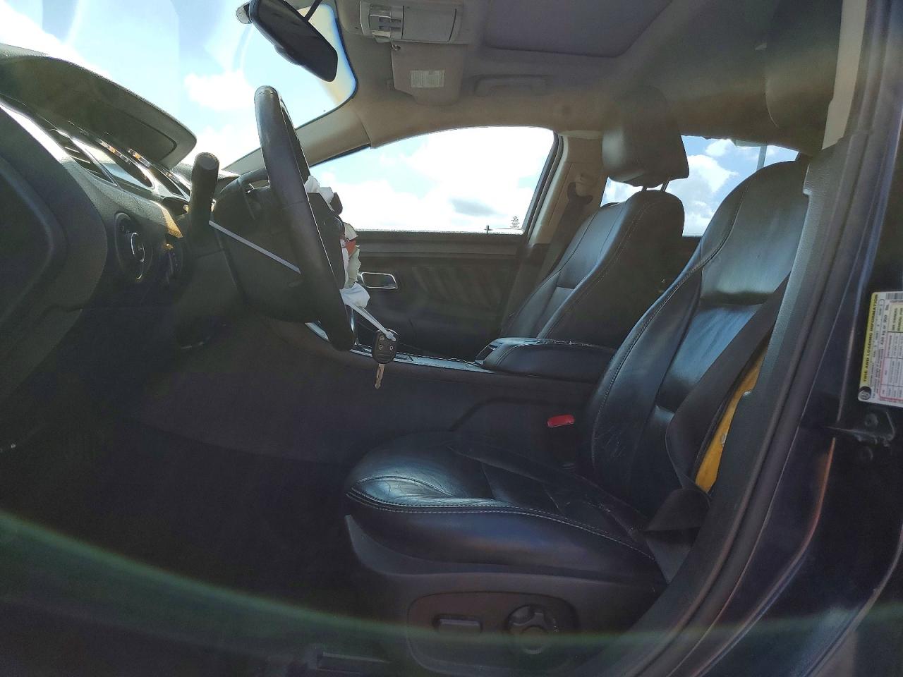 Ford Taurus Sel