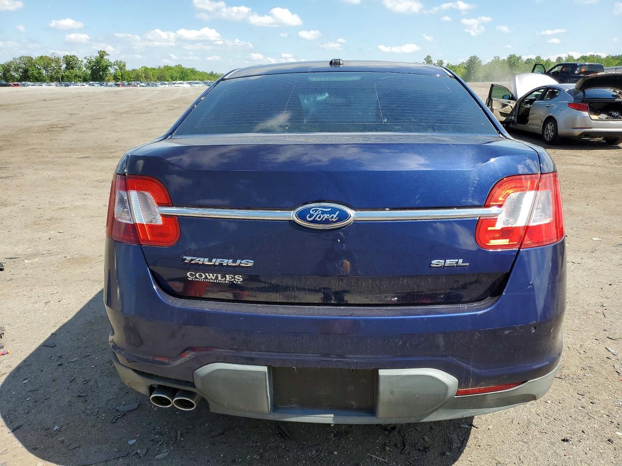 Ford Taurus Sel