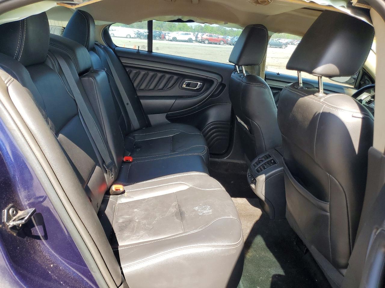 Ford Taurus Sel