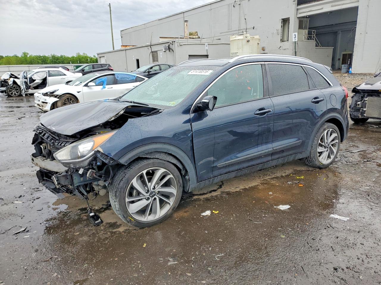 Salvage Kia Niro Image