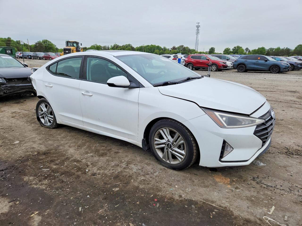Hyundai ELANTRA Value Edition