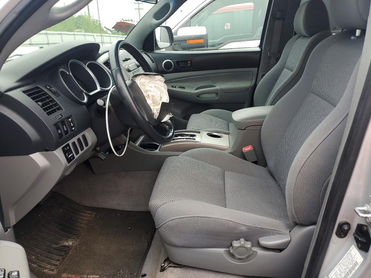 Toyota Tacoma Prerunner Access Cab