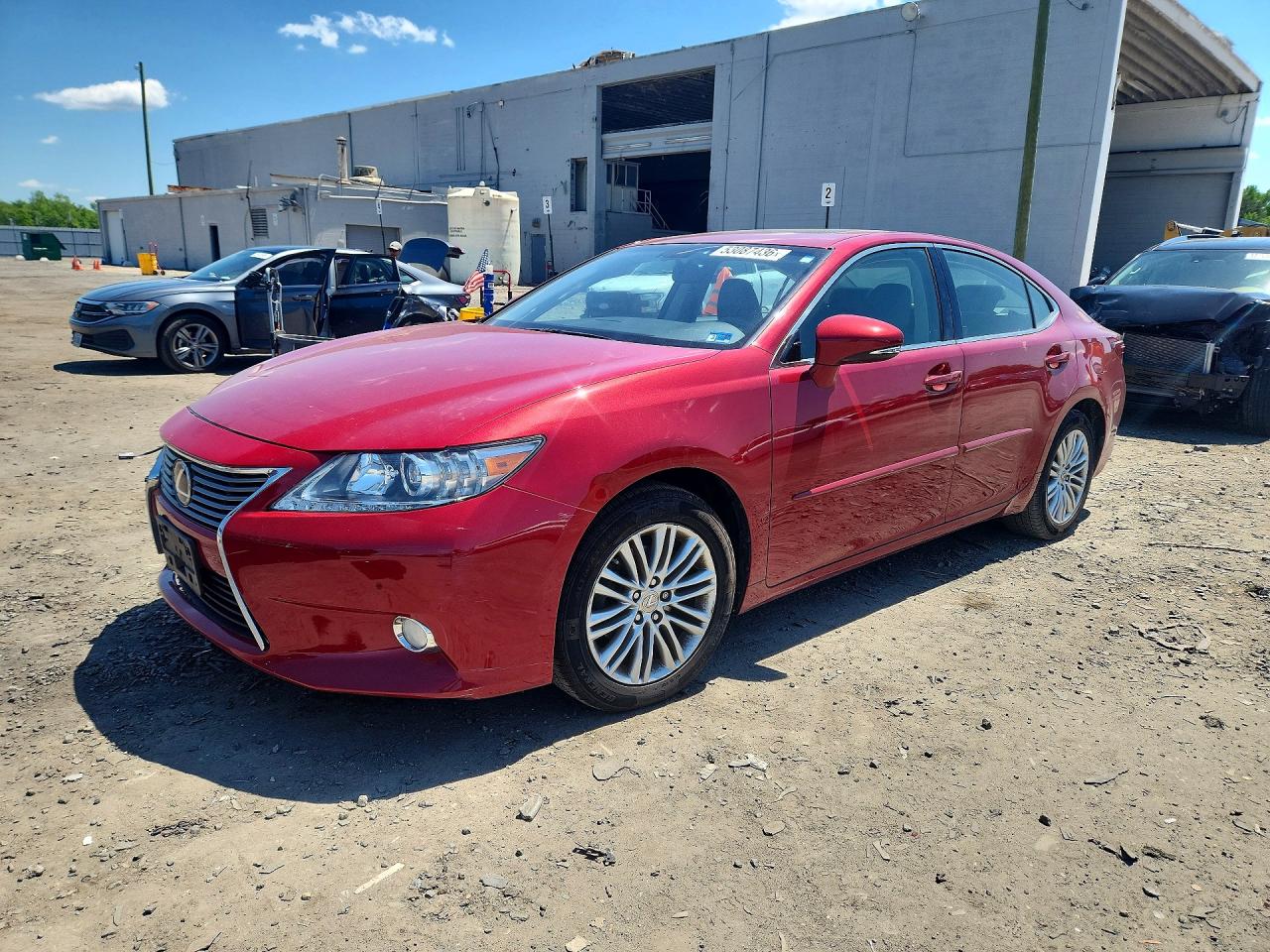 Salvage Lexus Es Image