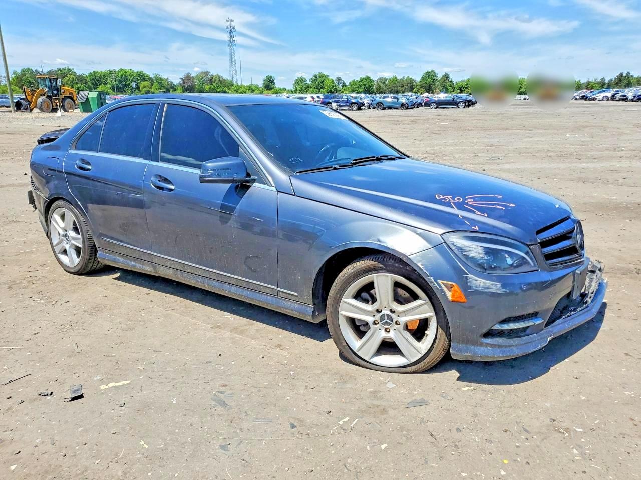 Mercedes-Benz C-Class 300 4matic