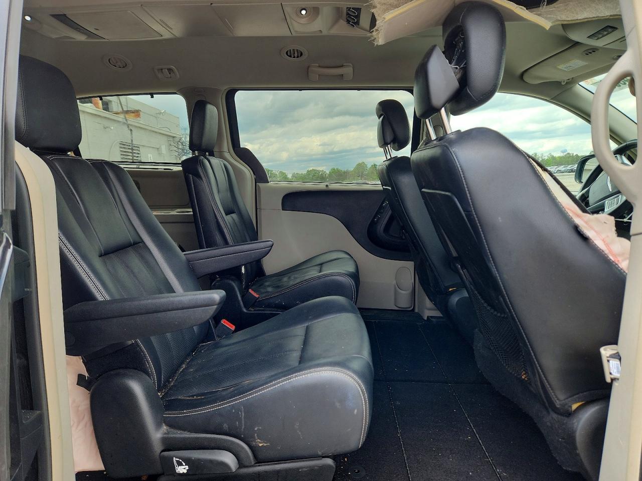 Chrysler Minivan Touring L