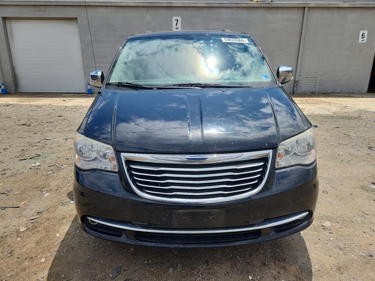 Chrysler Minivan Touring L