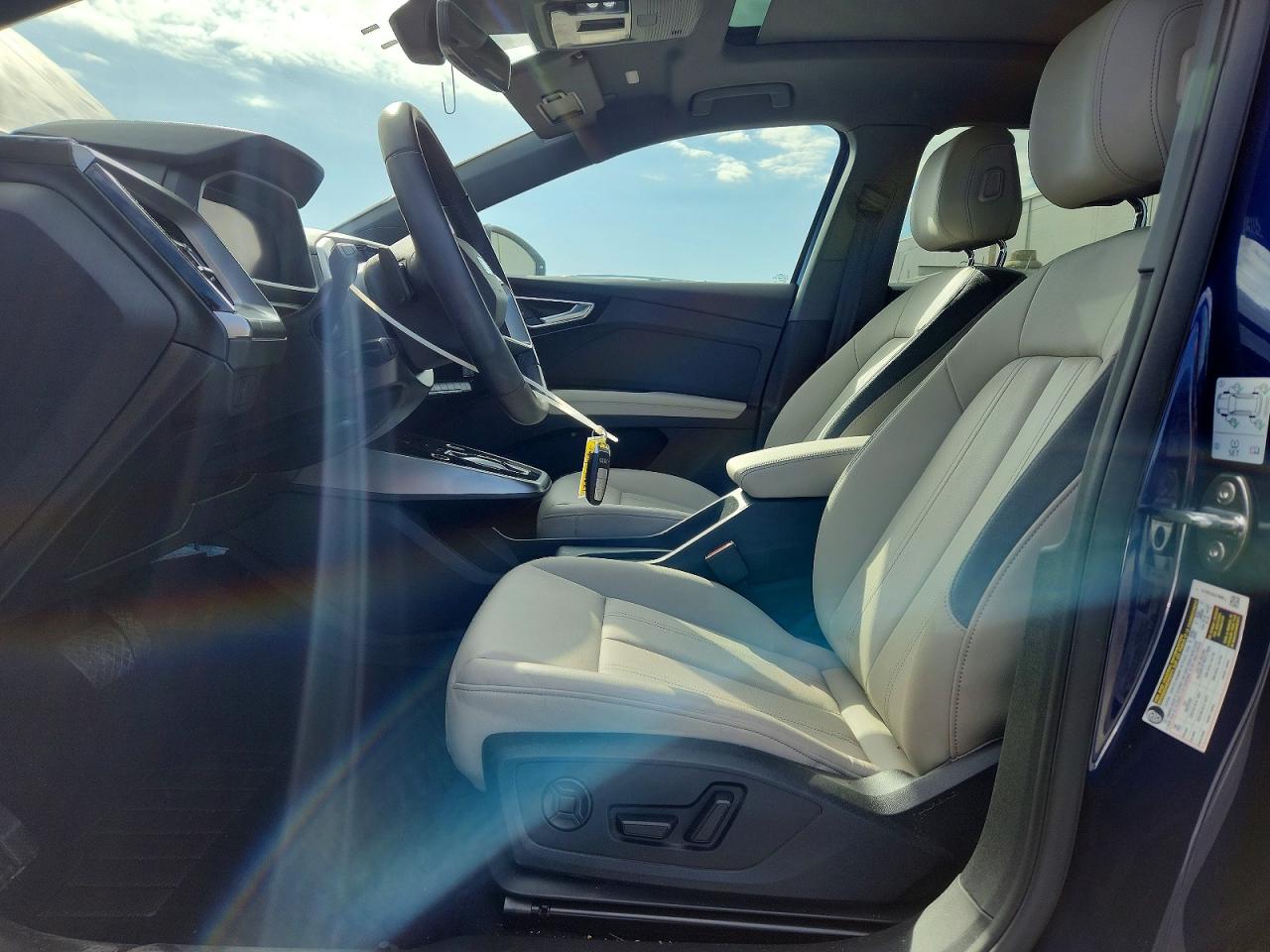 Audi Q4 Premium Plus