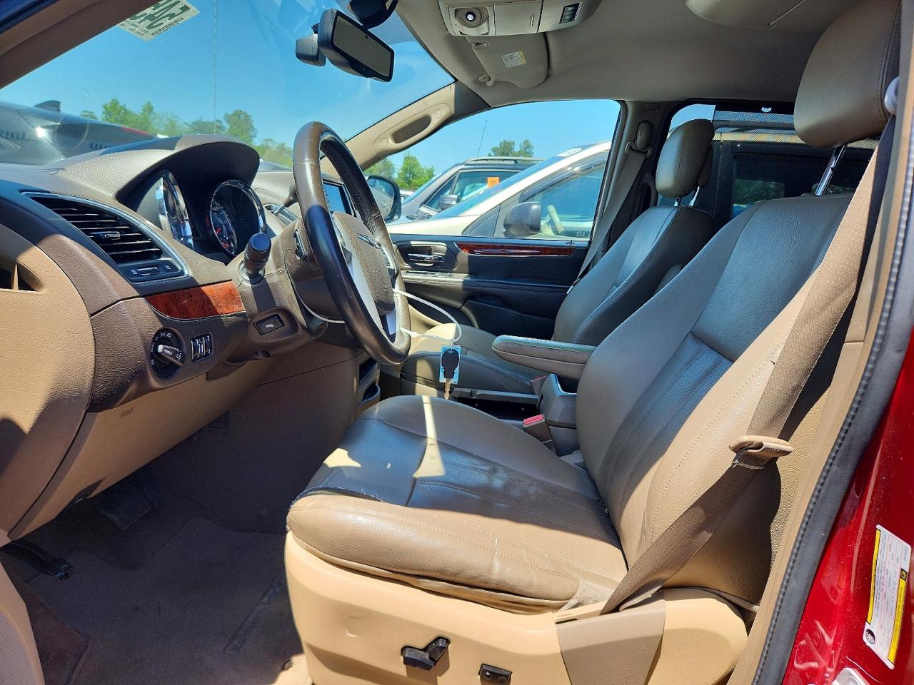 Chrysler Minivan Touring L