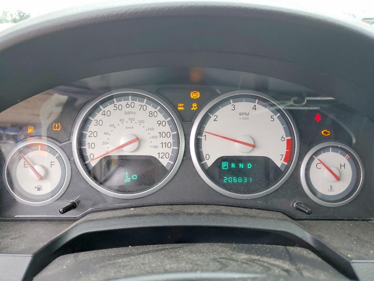 Dodge Caravan Sxt