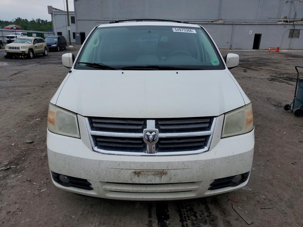 Dodge Caravan Sxt