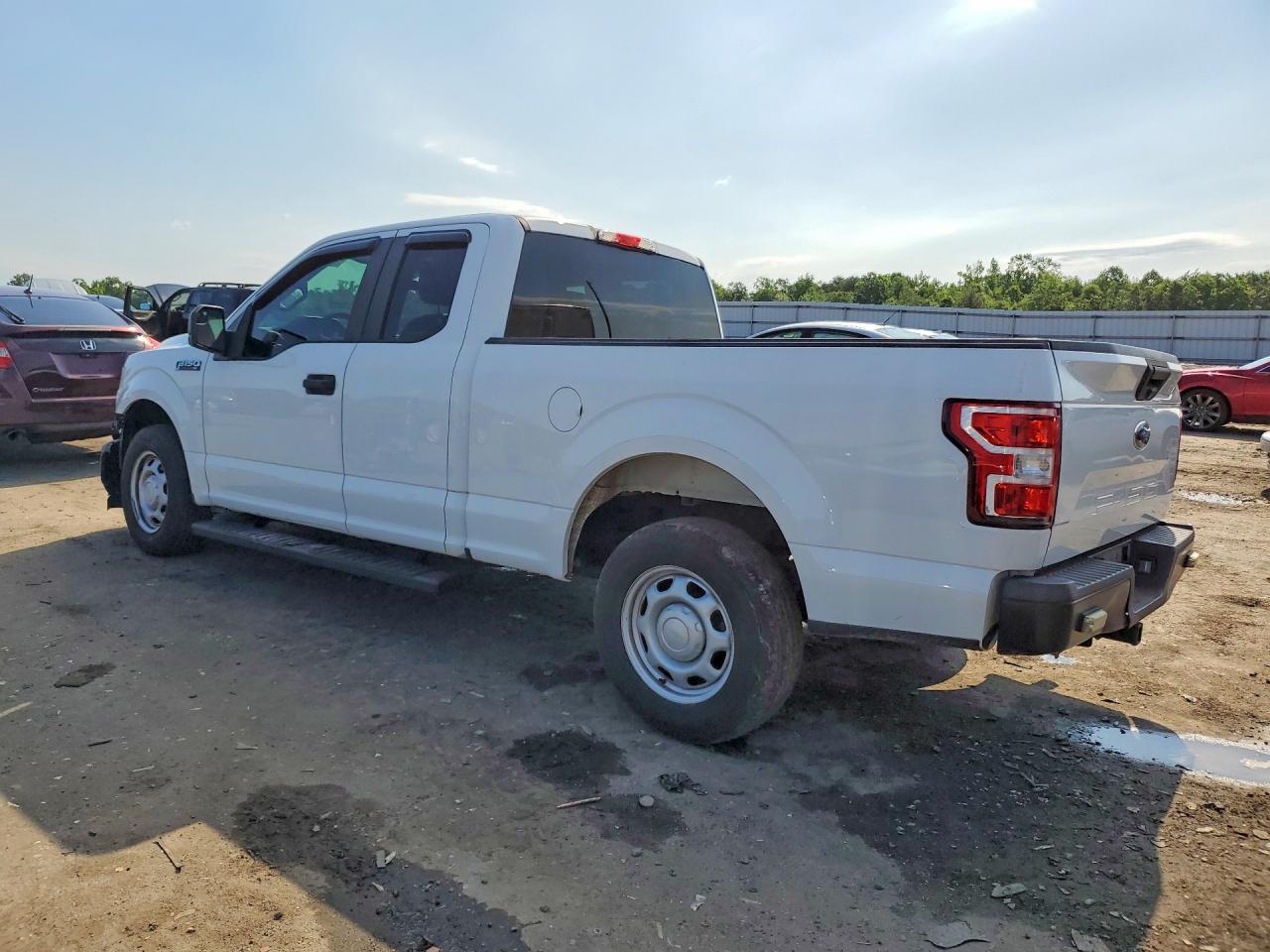 Ford F-150 Super Cab