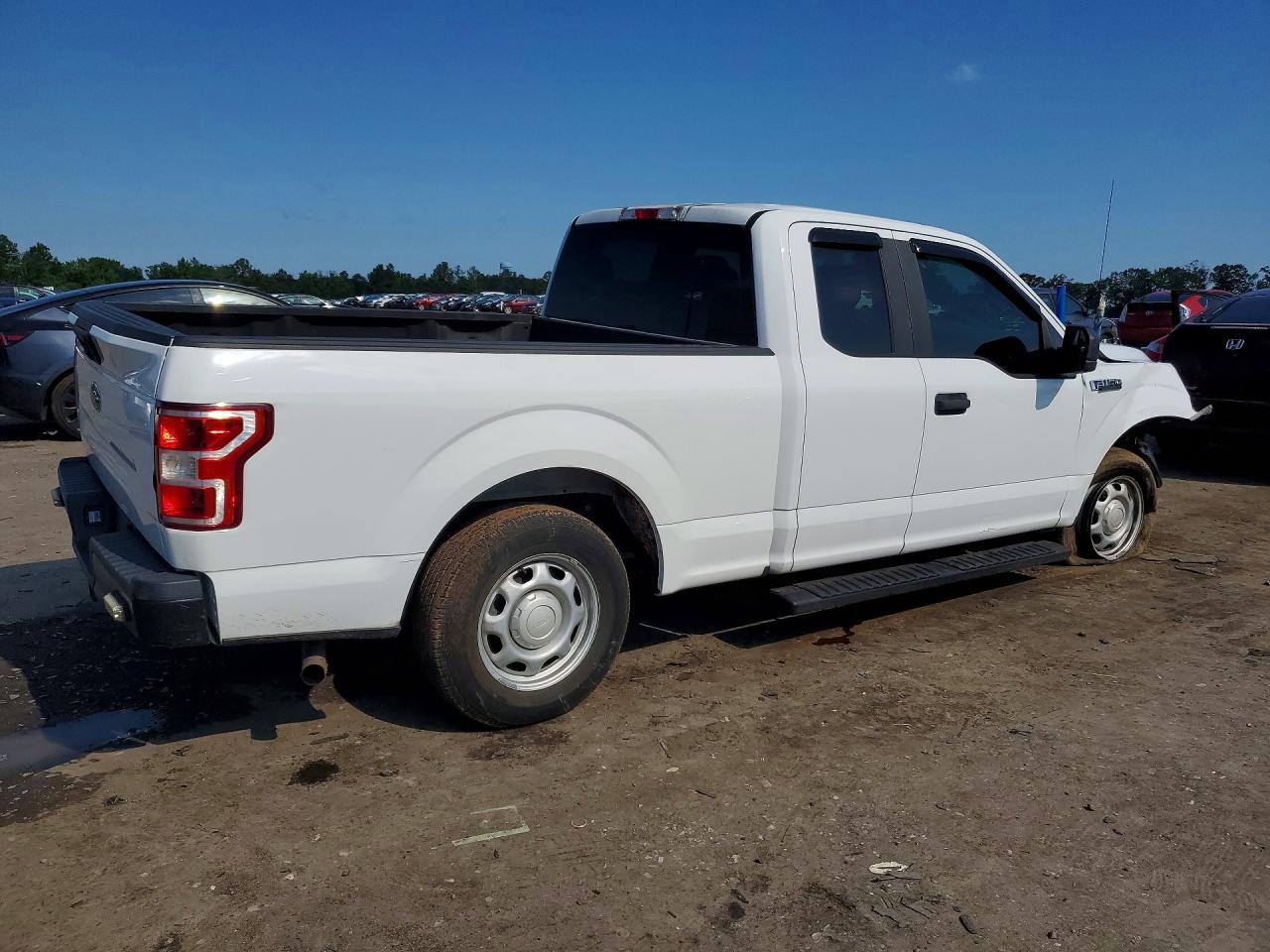 Ford F-150 Super Cab