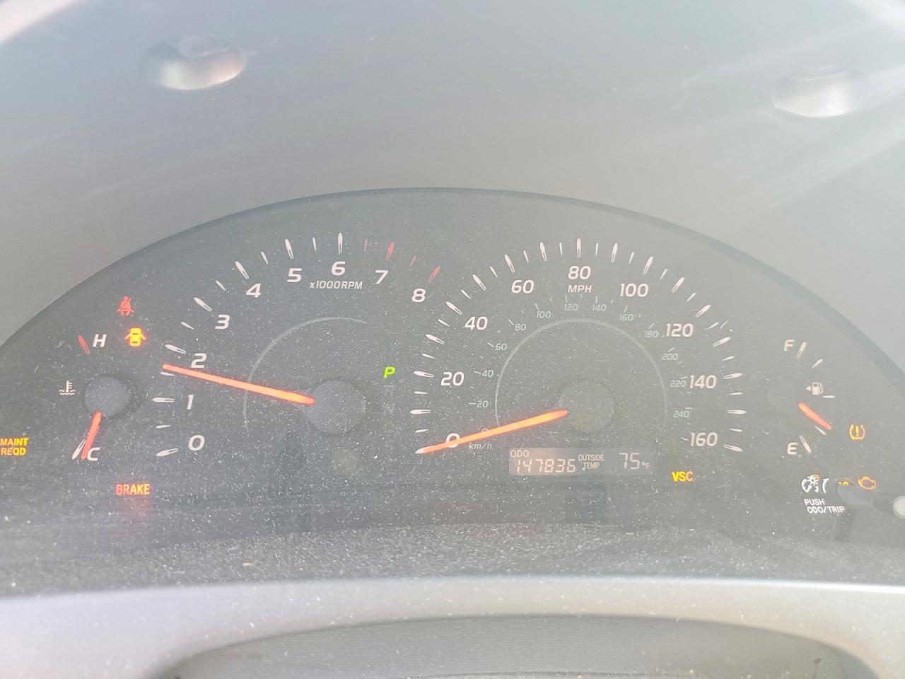 Toyota Camry Le V6