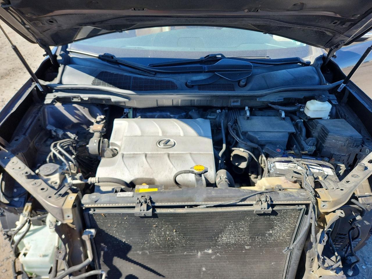 Lexus RX Base