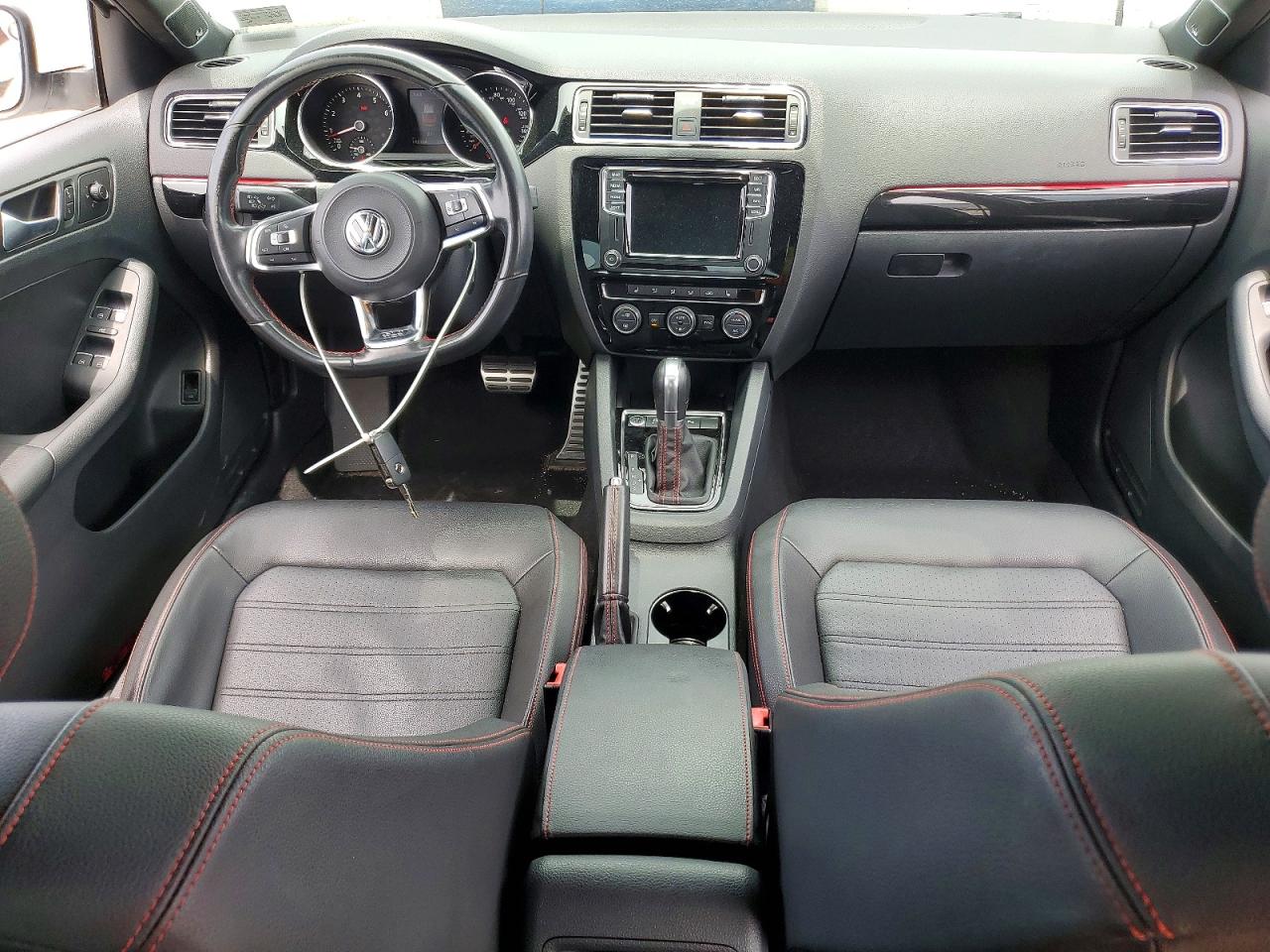 Volkswagen Jetta Gli