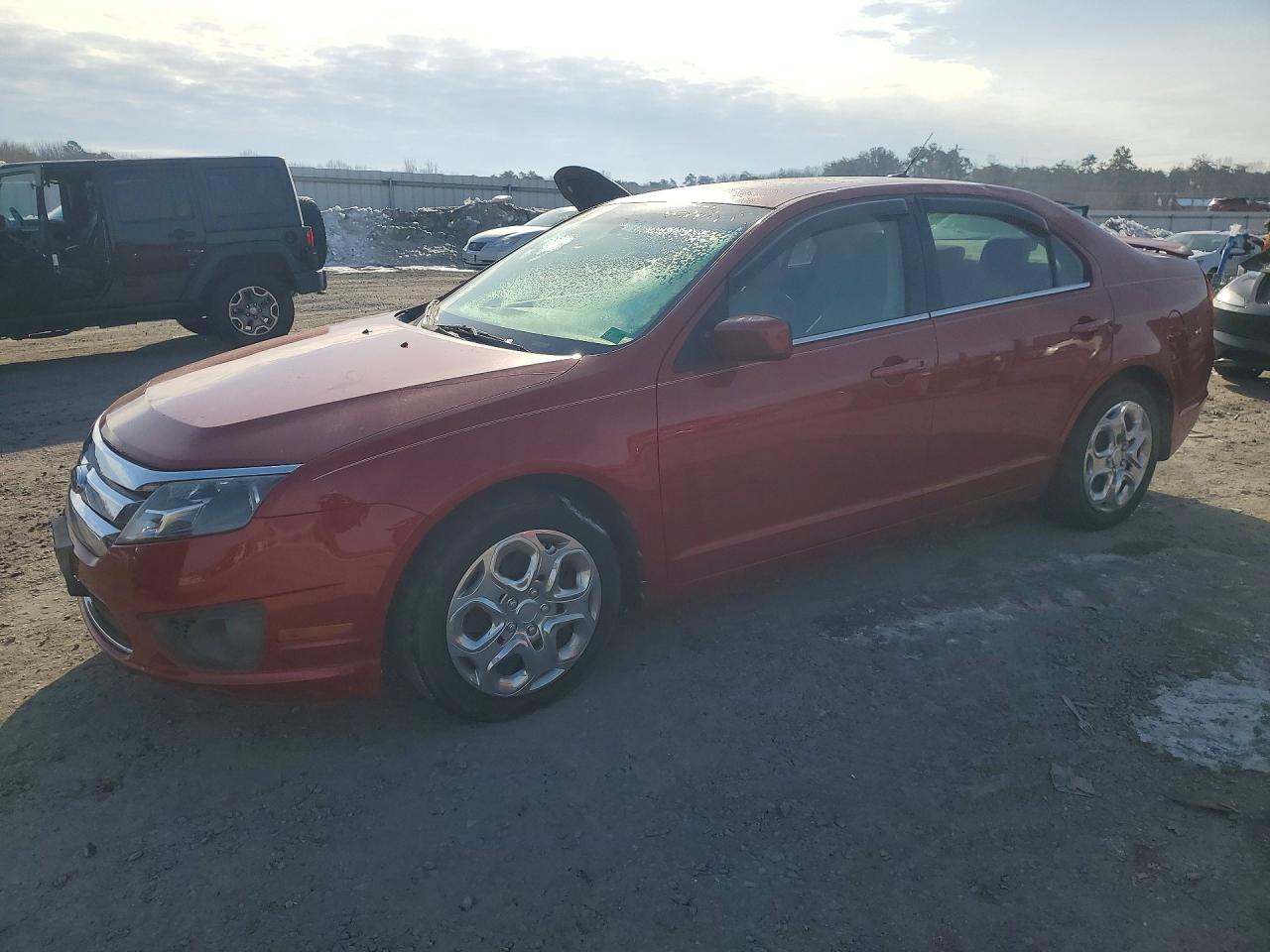 Salvage Ford Fusion Image