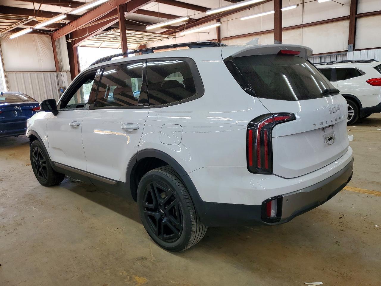 Kia Telluride Ex X-line