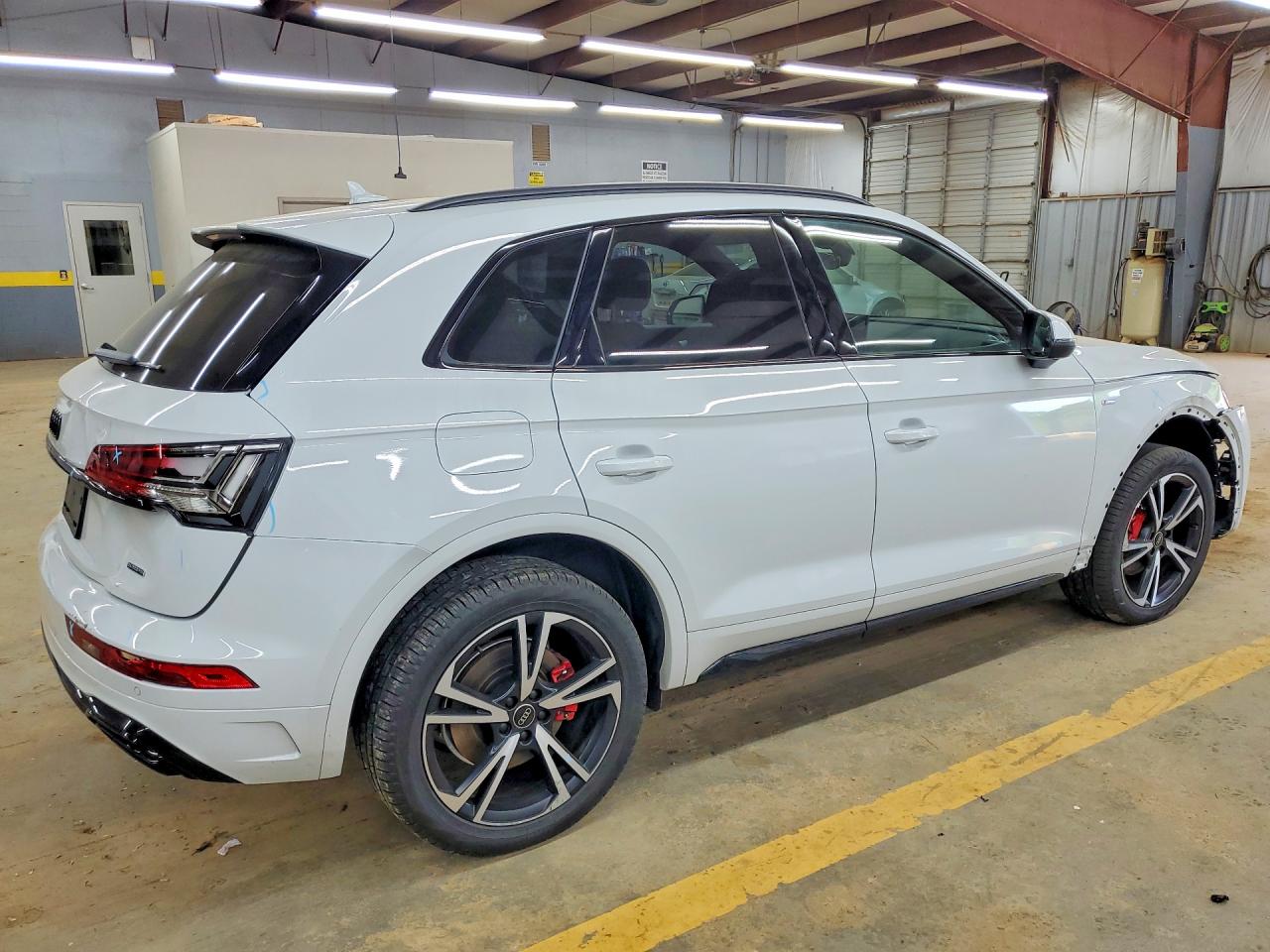 Audi Q5 Premium Plus 45