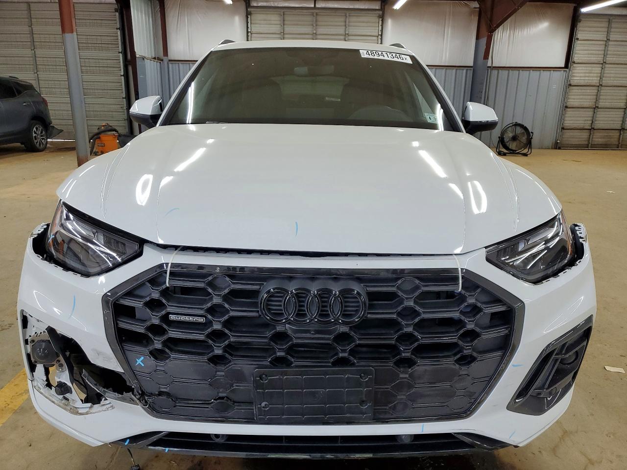 Audi Q5 Premium Plus 45