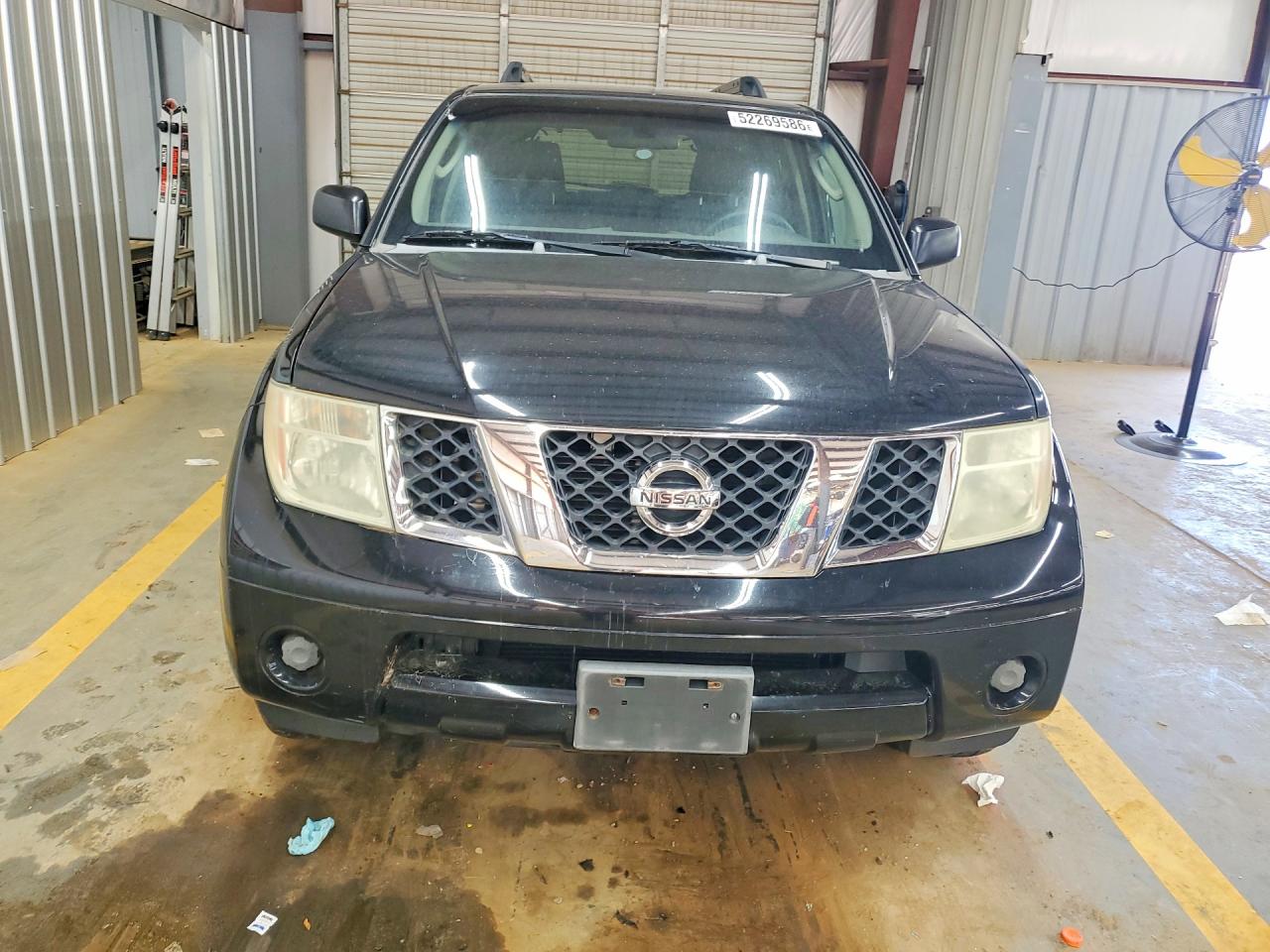 Nissan Pathfinder S