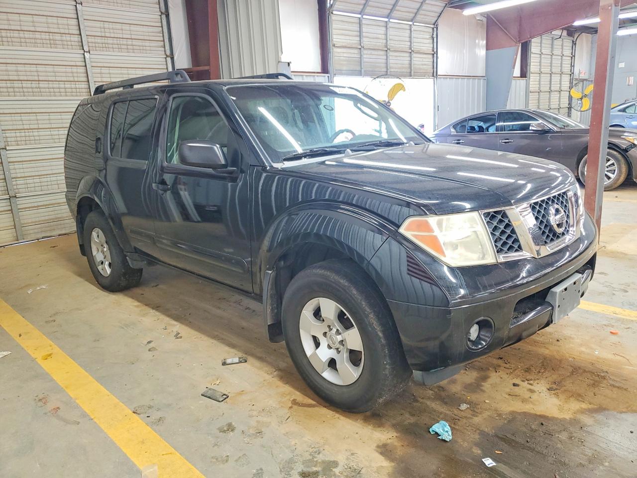 Nissan Pathfinder S
