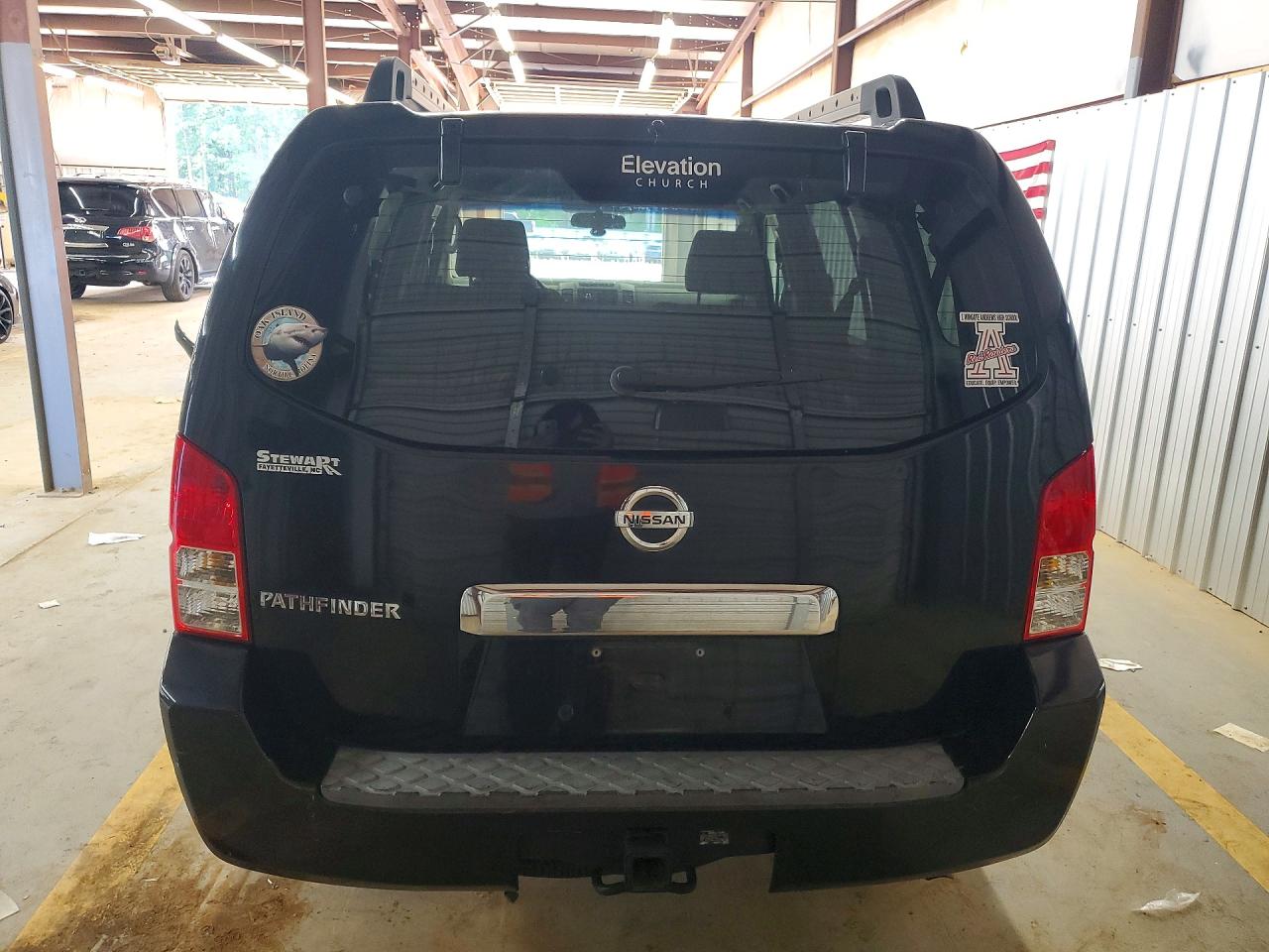 Nissan Pathfinder S