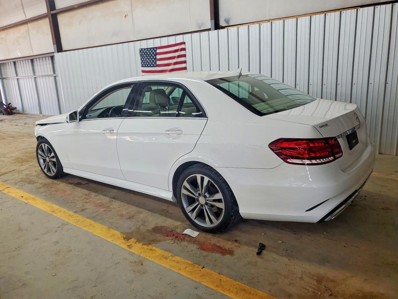 Mercedes-Benz E-Class 350