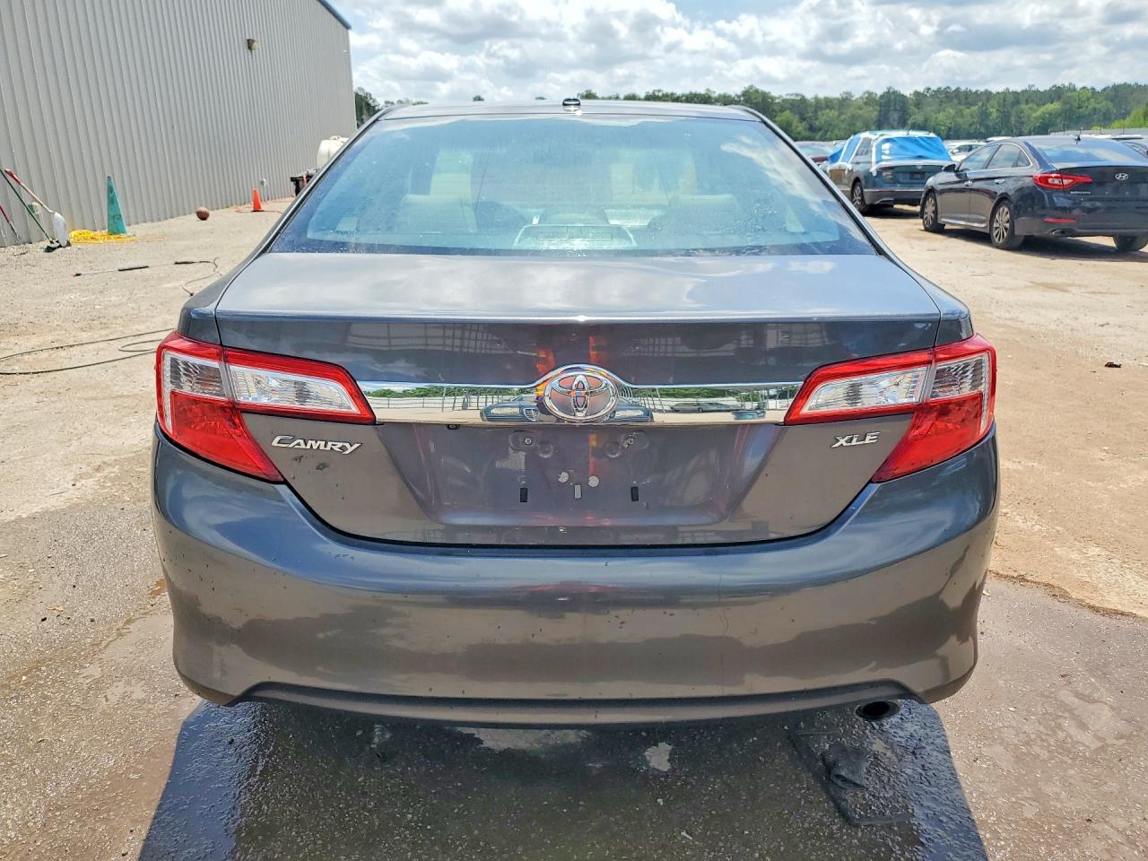 Toyota Camry Xle