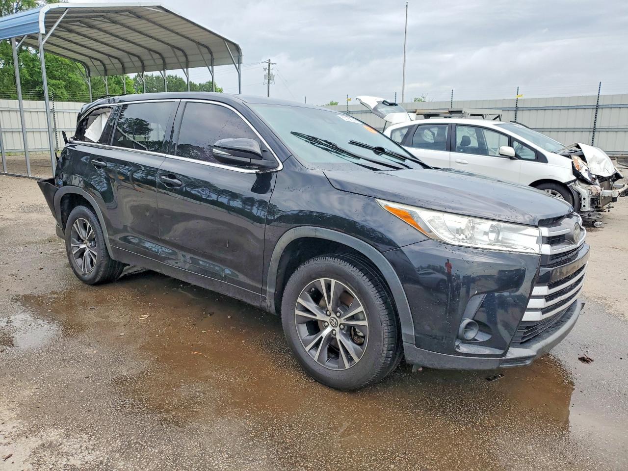 Toyota Highlander Le