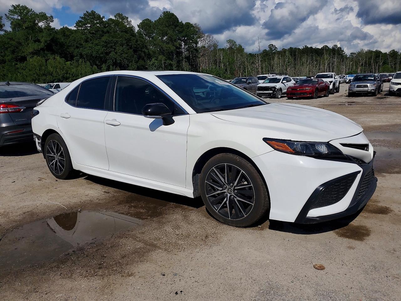 Toyota Camry Se