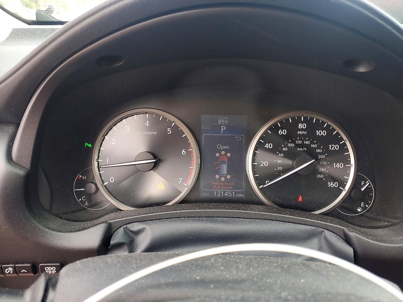 Lexus NX Base