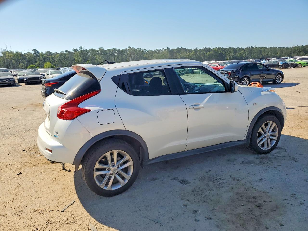 Nissan JUKE S