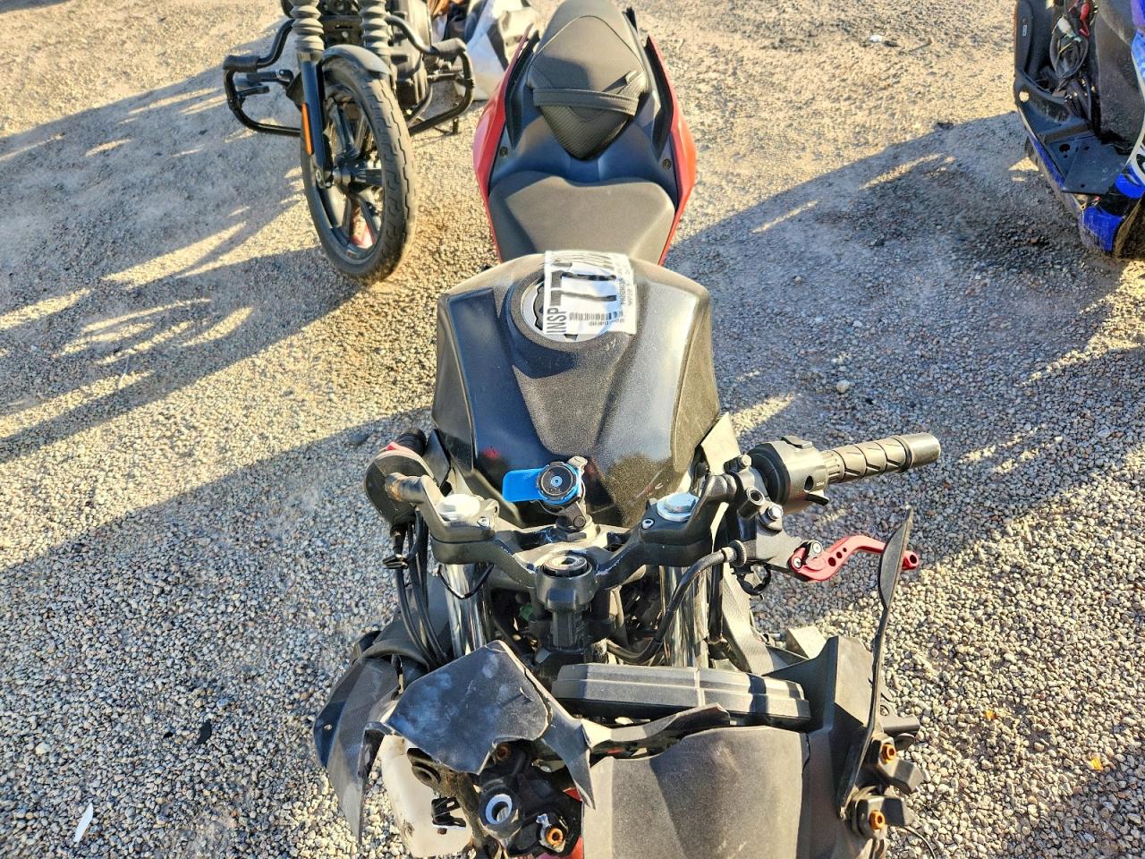 Kawasaki Ex400