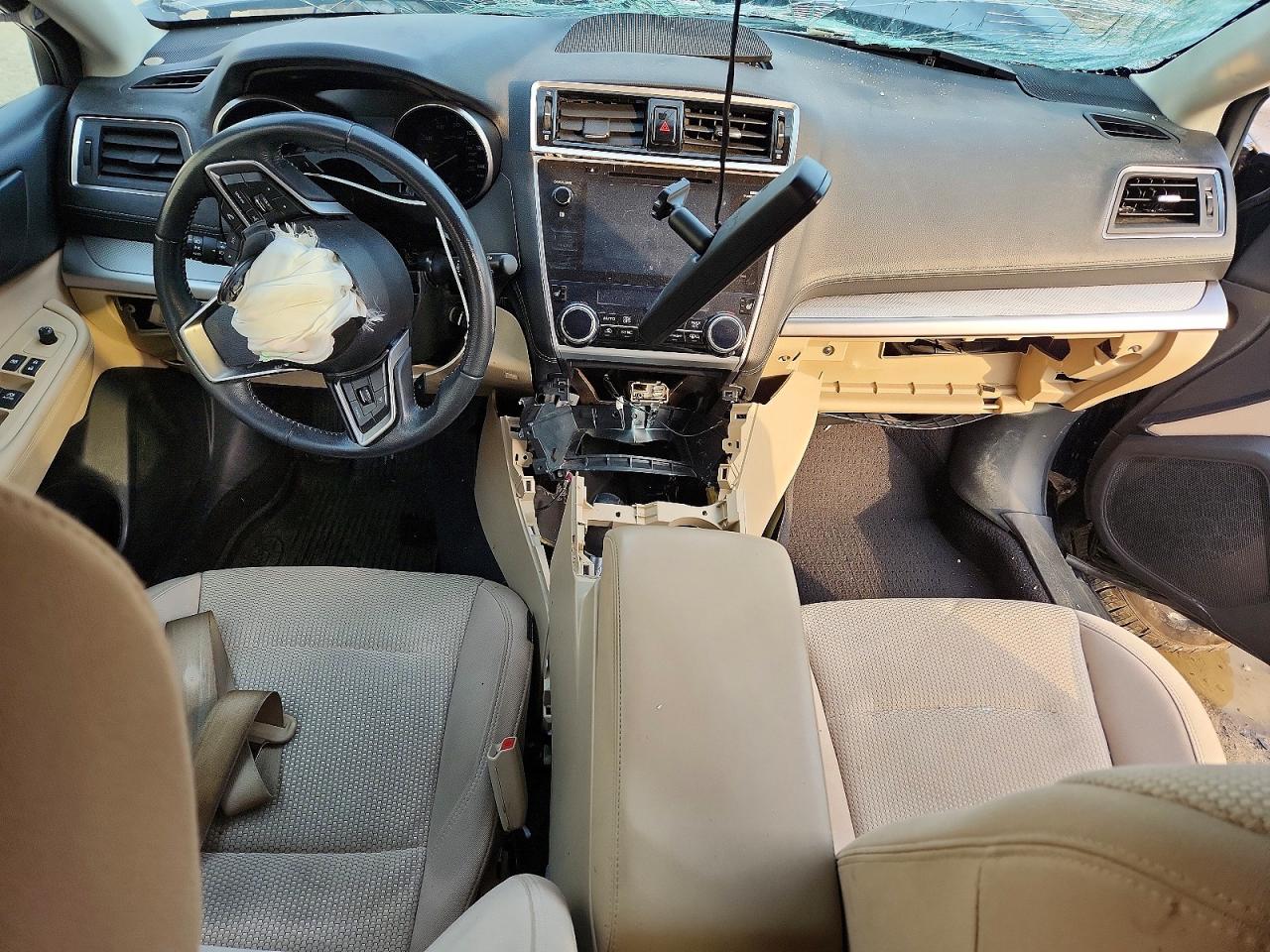 Subaru Outback 2.5i Premium