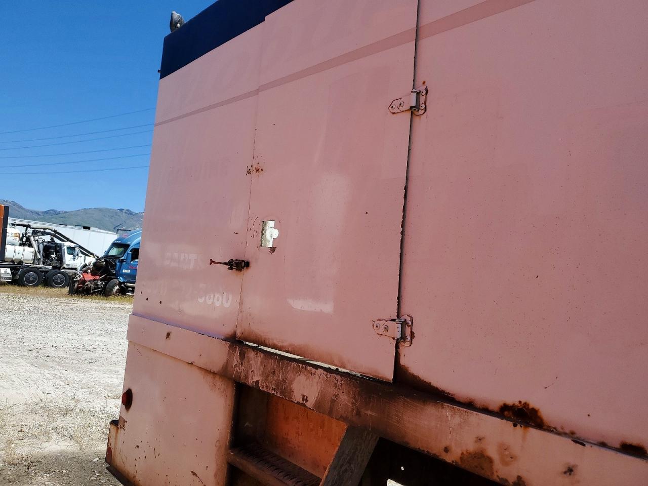 Peterbilt 379