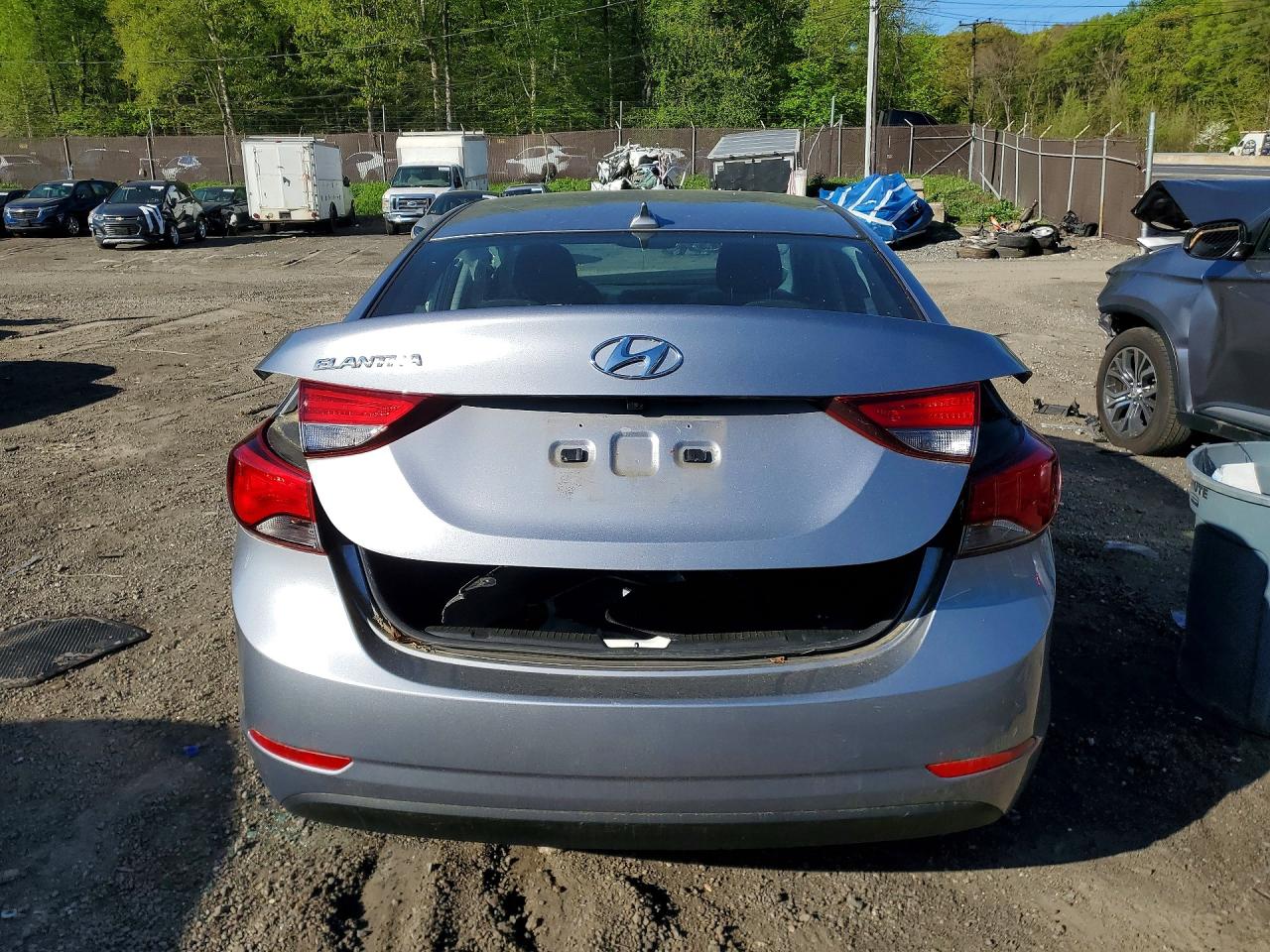 Hyundai ELANTRA Value Edition