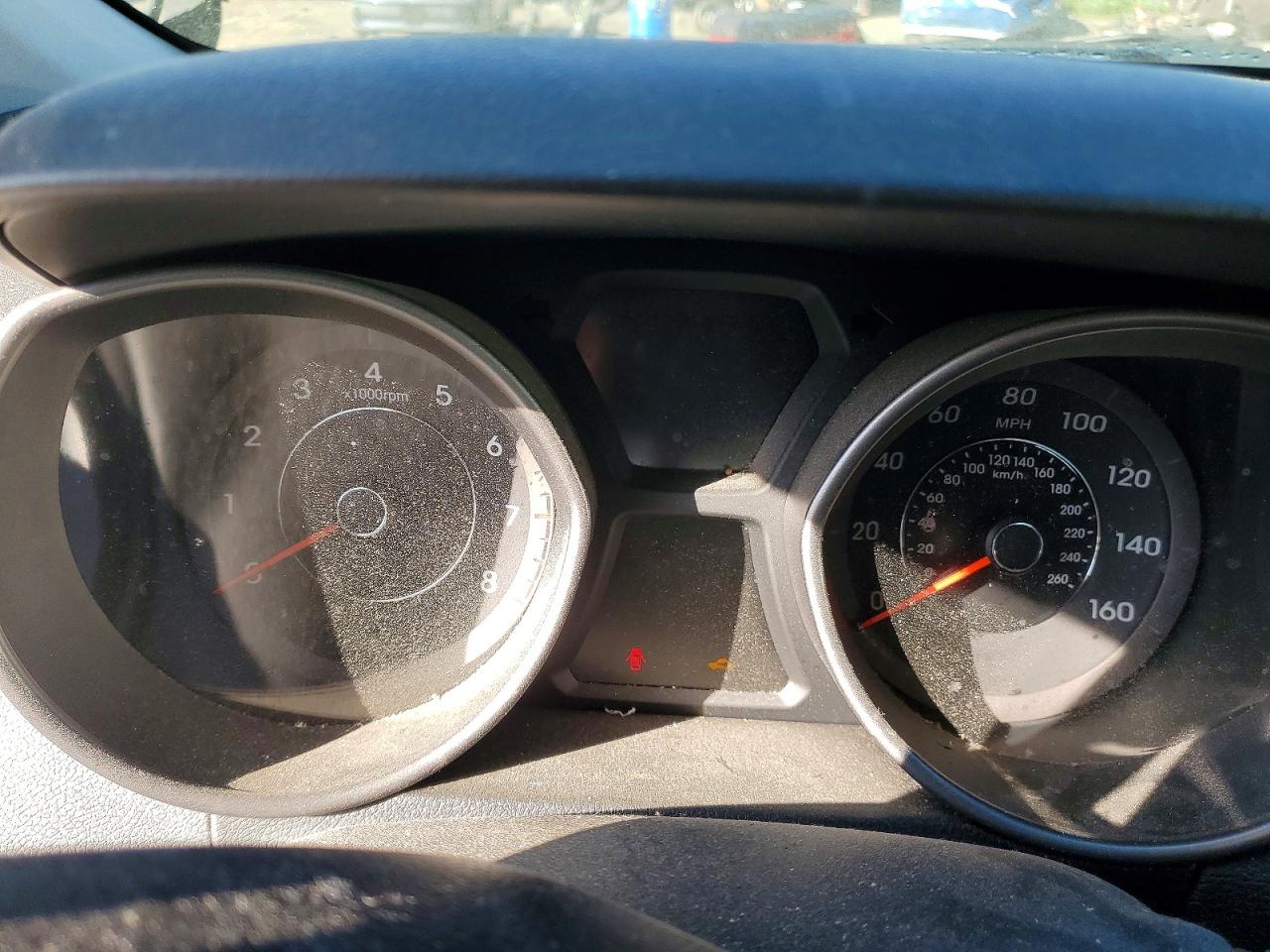 Hyundai ELANTRA Value Edition
