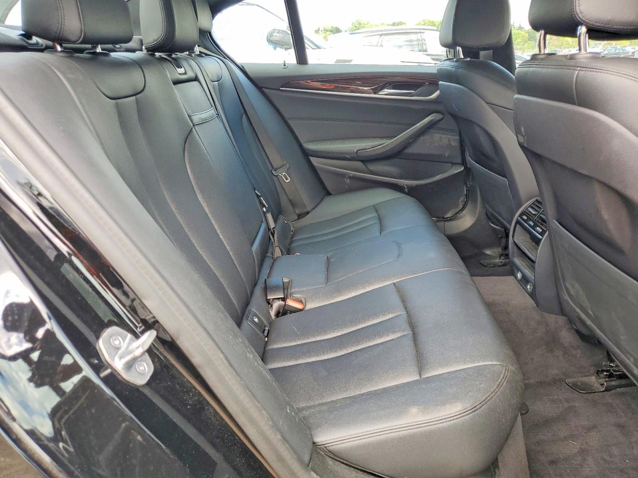 BMW 5 Series Xi